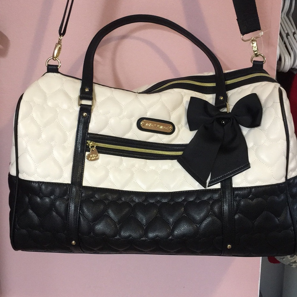 Betsy Johnson Weekender Bag like new